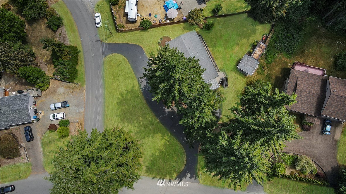 17805 Southeast 144th Street Renton, WA 98059 - Photo 3 of 40
