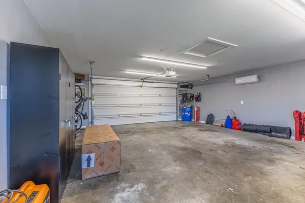 $2,500 | 700 Vintage Drive, Kenner, LA 70065