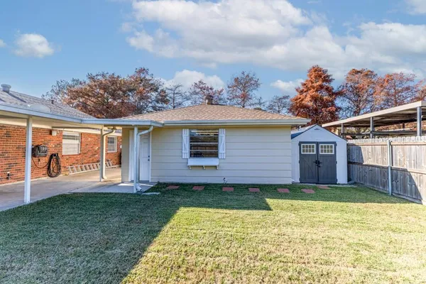 $2,500 | 700 Vintage Drive, Kenner, LA 70065