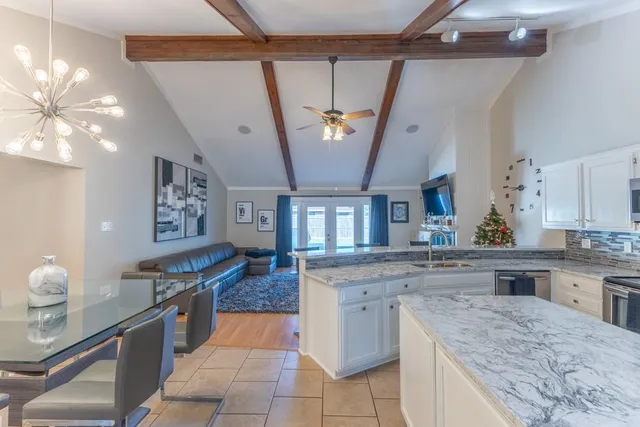 $2,600 | 700 Vintage Drive, Kenner, LA 70065