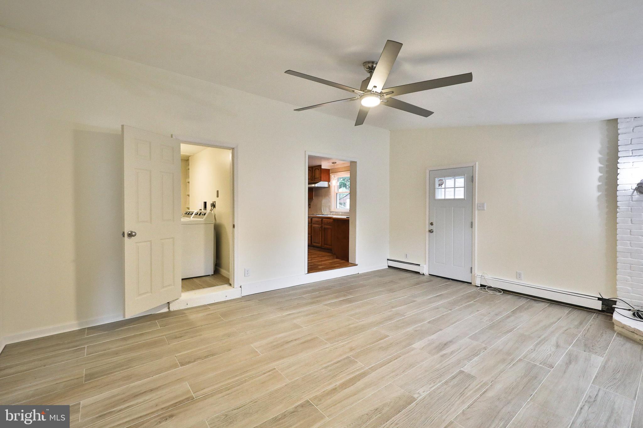 1240 Thomson Road Abington, PA 19001 - Photo 12 of 31 Family Room
