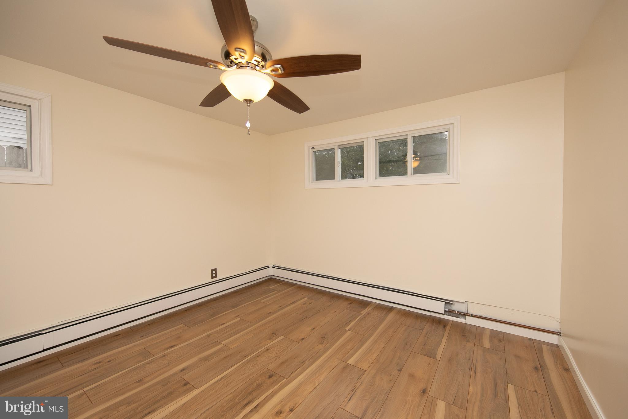 1240 Thomson Road Abington, PA 19001 - Photo 17 of 31 Bedroom 1