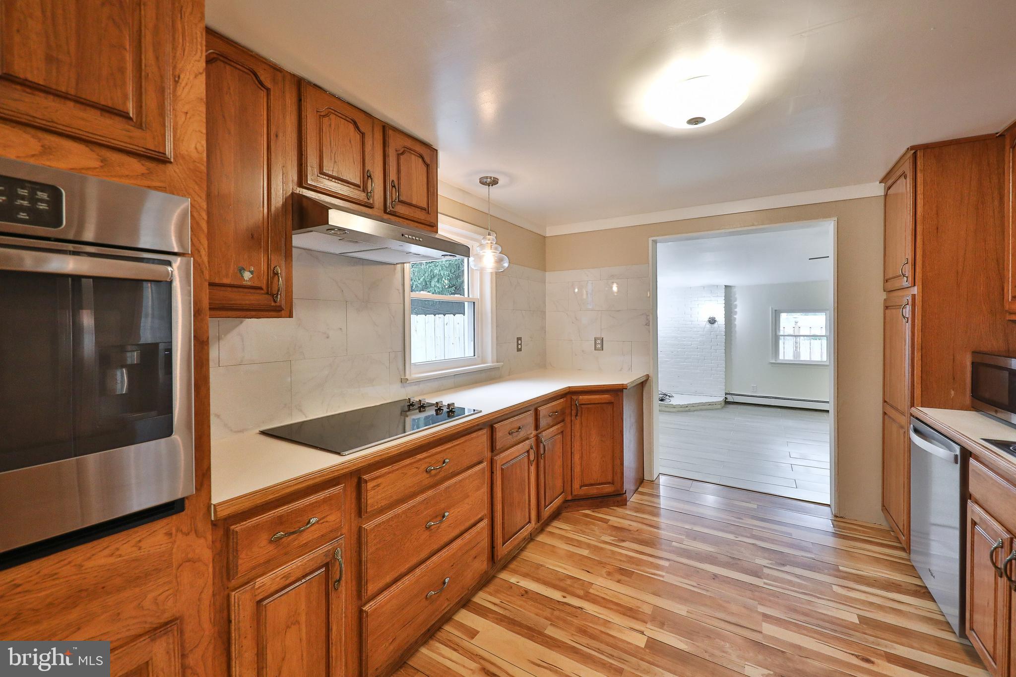 1240 Thomson Road Abington, PA 19001 - Photo 5 of 31 Kitchen