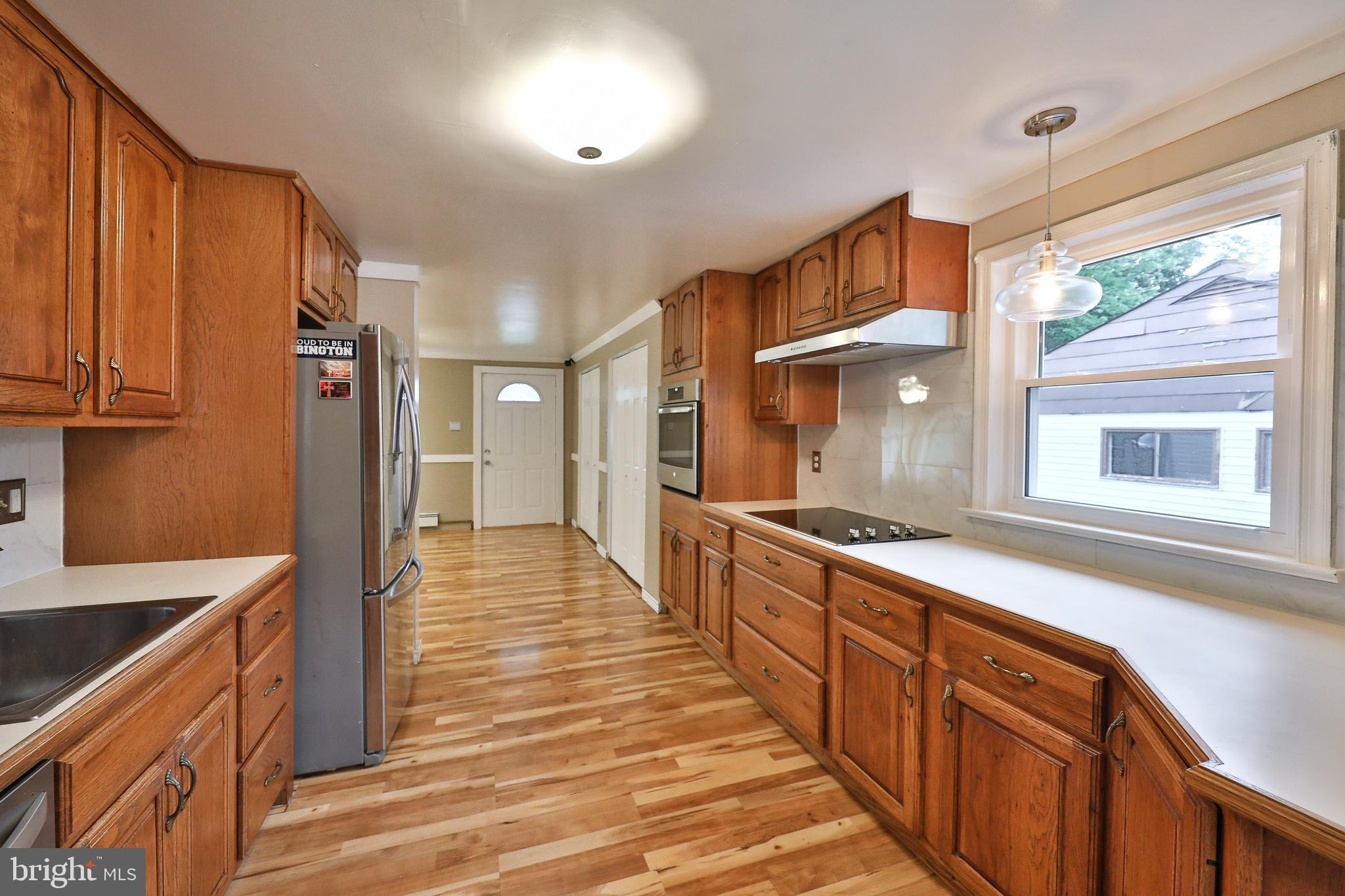 1240 Thomson Road Abington, PA 19001 - Photo 6 of 31 Kitchen
