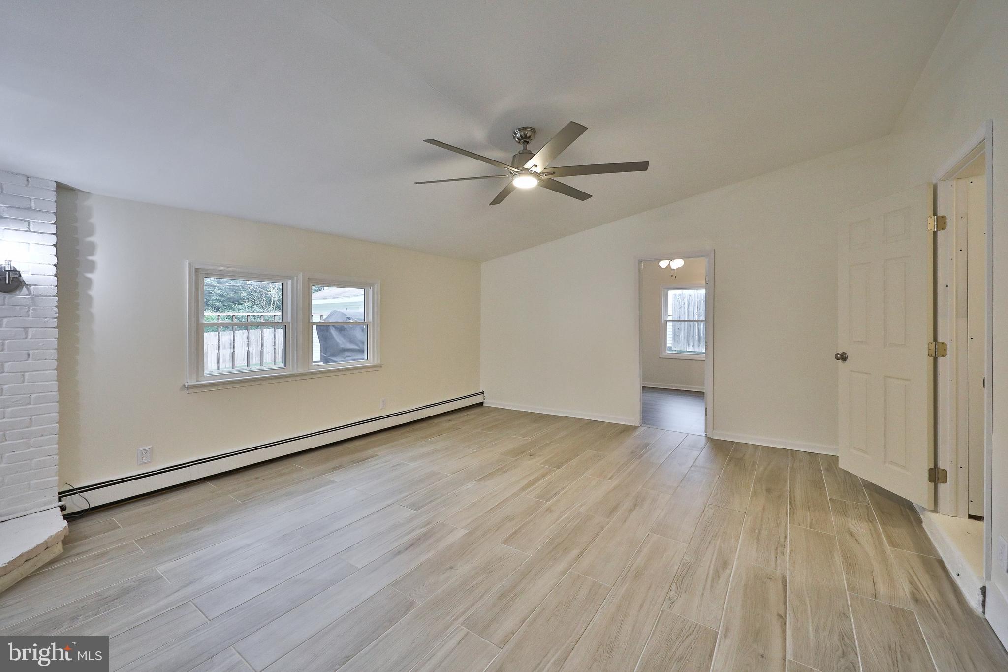 1240 Thomson Road Abington, PA 19001 - Photo 10 of 31 Family Room