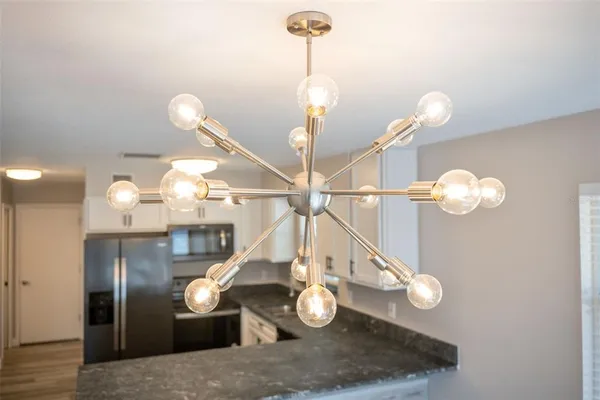 $3,600 | 428 West Klosterman Road, Palm Harbor, FL 34683