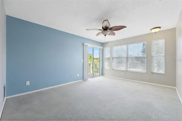 $3,600 | 428 West Klosterman Road, Palm Harbor, FL 34683