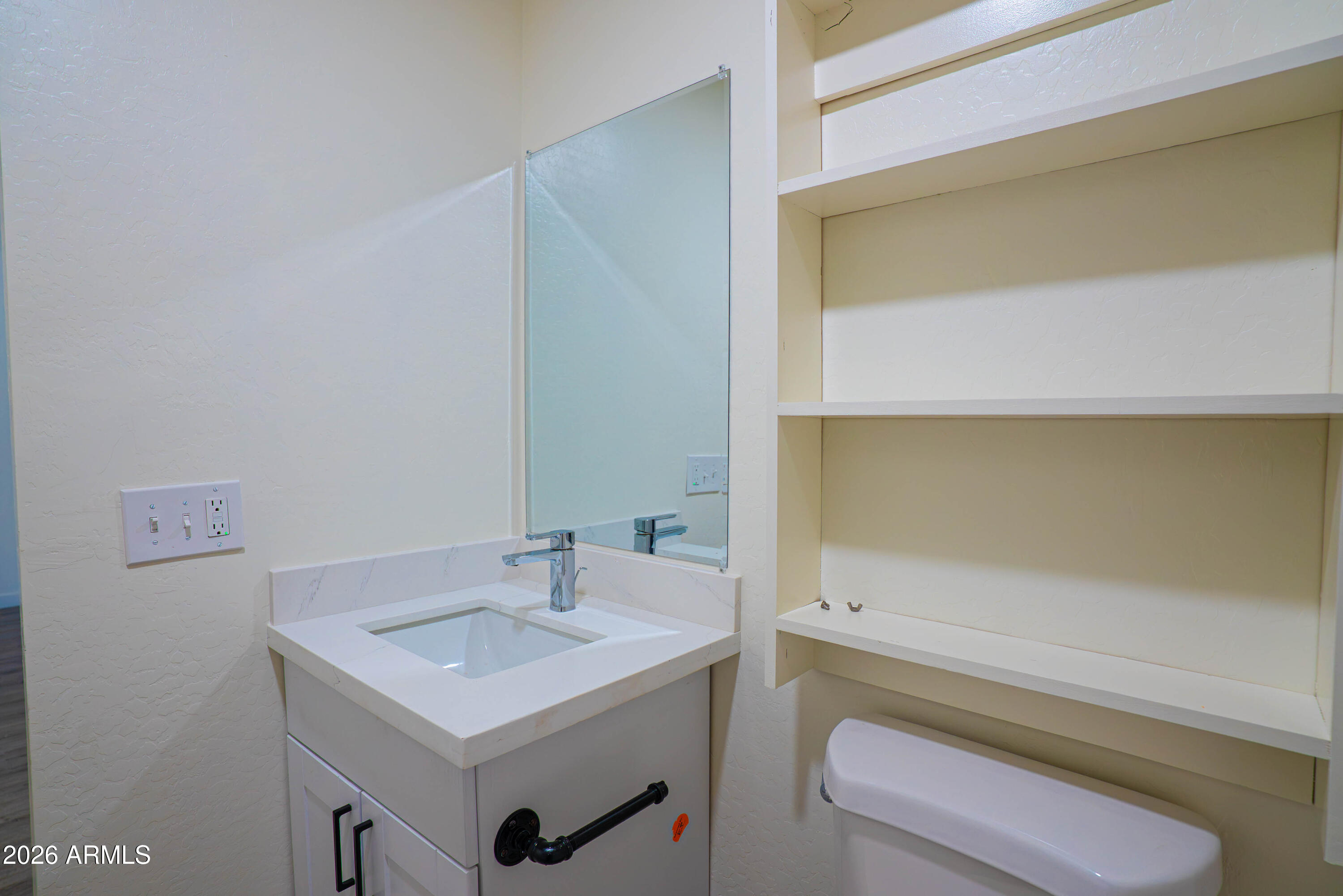 15108 South Moon Valley Road, Unit 2 Arizona City, AZ 85123 - Photo 9 of 22 DSC03752