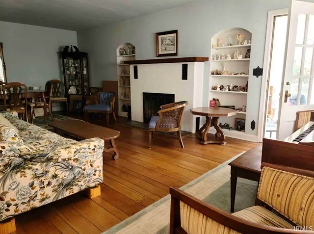 $699,000 | 936 Academy Road, Culver, IN 46511