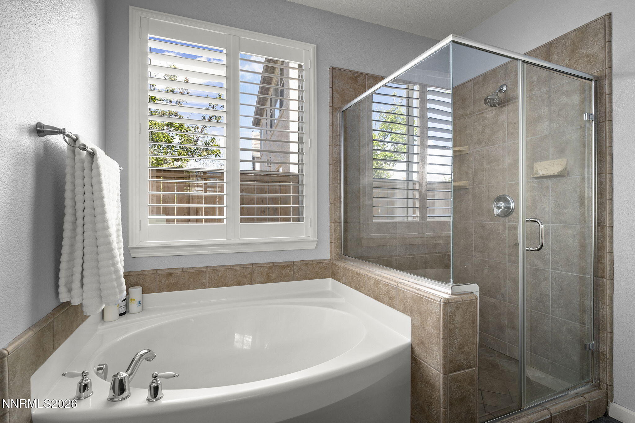 2590 Country Falls Lane Reno, NV 89521 - Photo 17 of 26 17-web-or-mls-_DSC2873