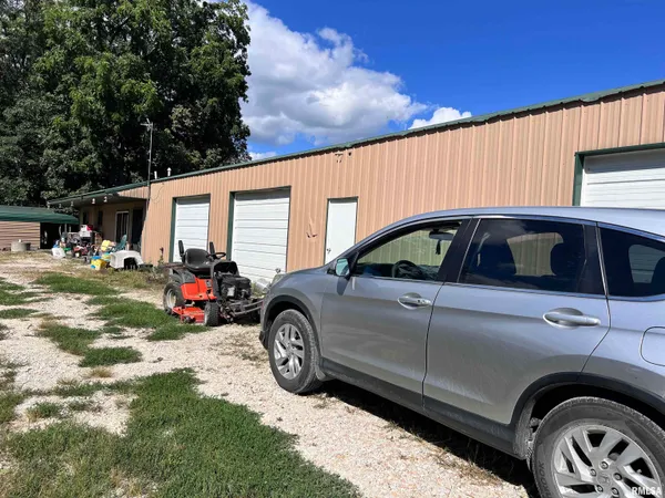 $127,500 | 1050 McGlaughlin Road, Winchester, IL 62694