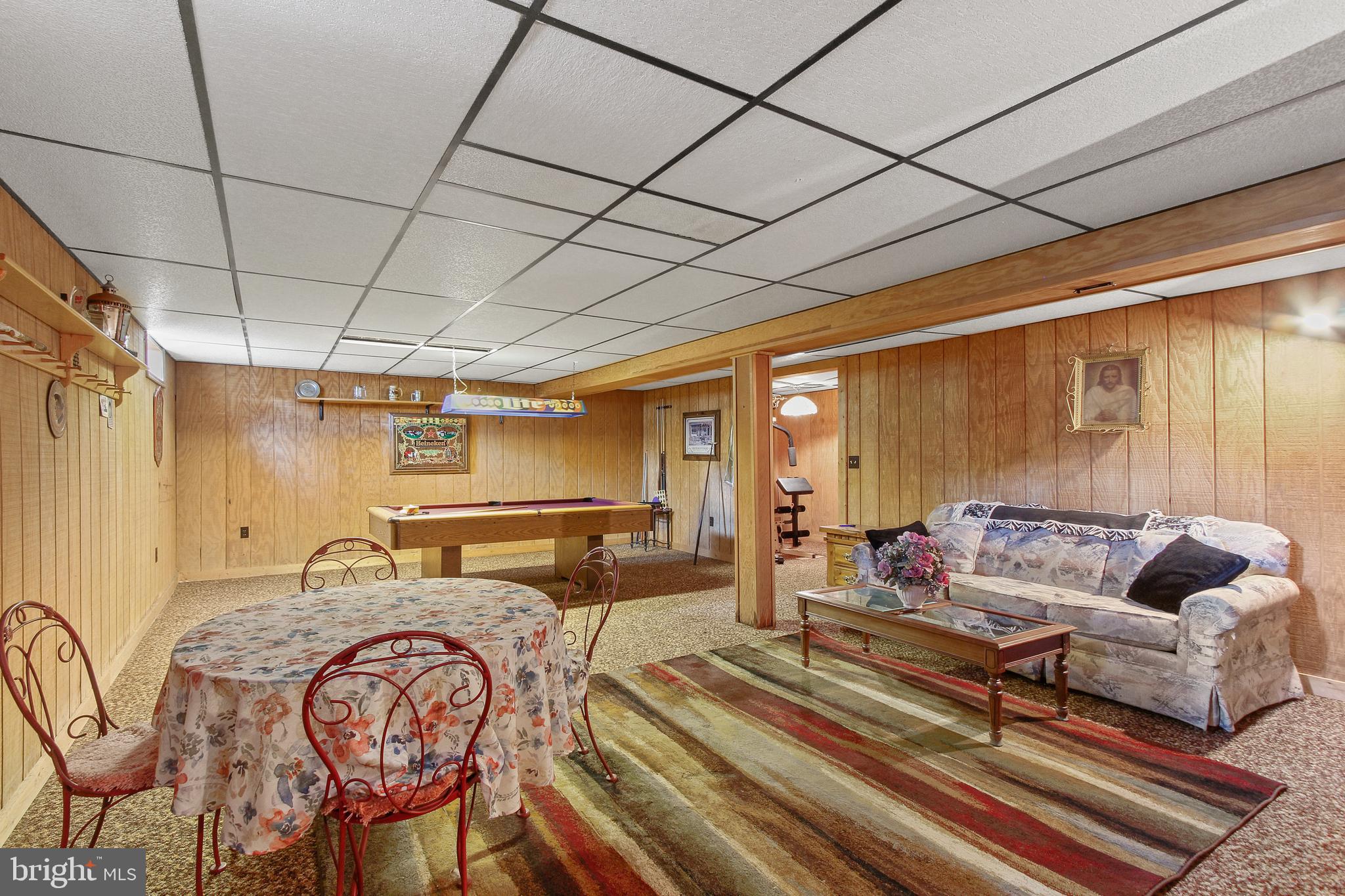 18 Gable Park Road Lancaster, PA 17603 - Photo 25 of 41 Family Room