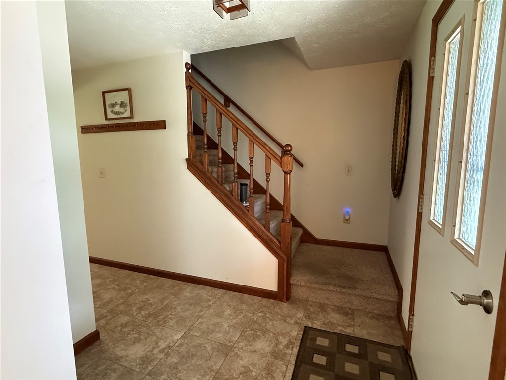 33 Parnell Drive Riga, NY 14428 - Photo 12 of 35