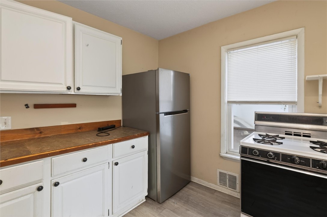 53 Scottsville Road Rochester, NY 14611 - Photo 13 of 22