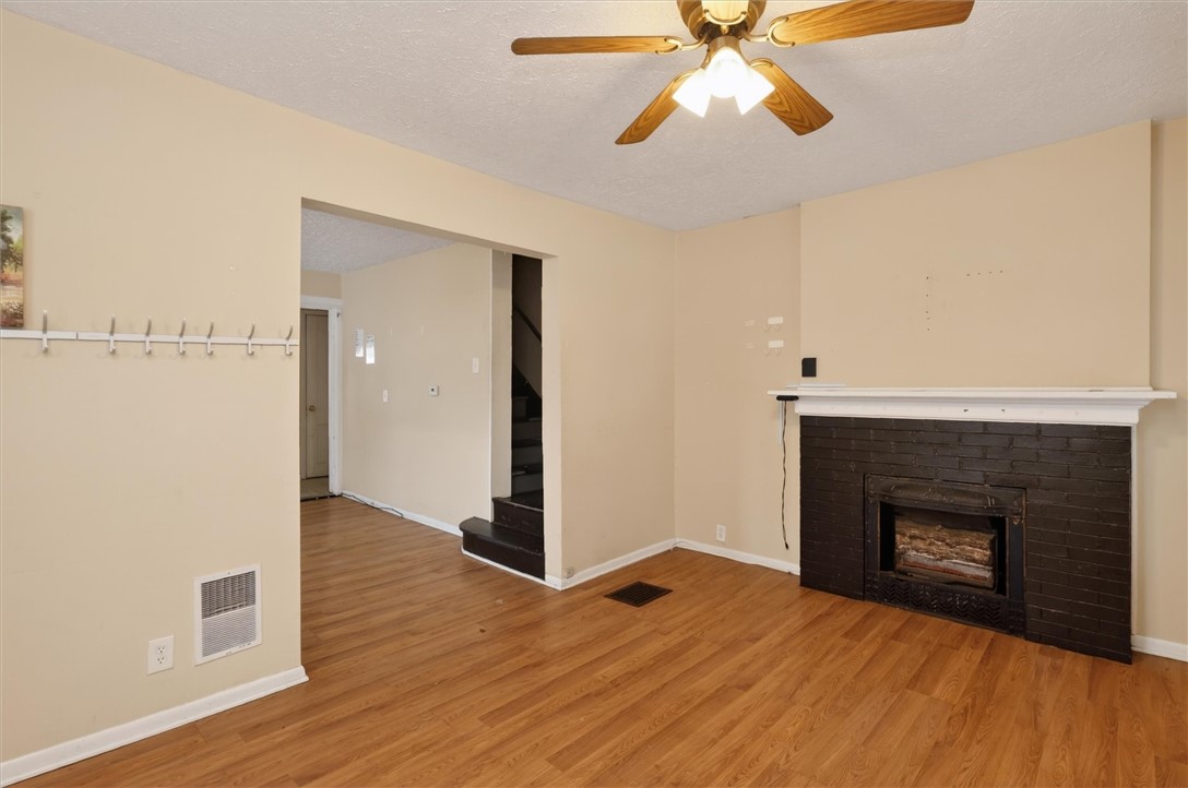 53 Scottsville Road Rochester, NY 14611 - Photo 3 of 22