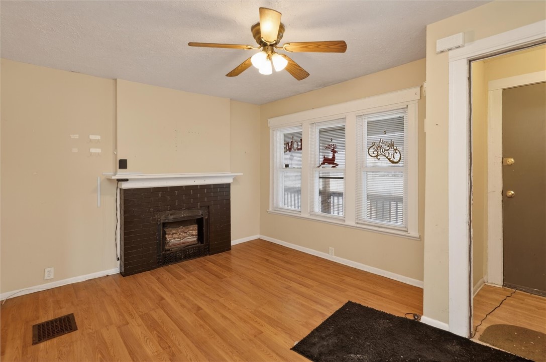 53 Scottsville Road Rochester, NY 14611 - Photo 4 of 22