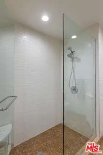 $1,799,000 | 1705 Ocean Avenue, Unit 209, Santa Monica, CA 90401