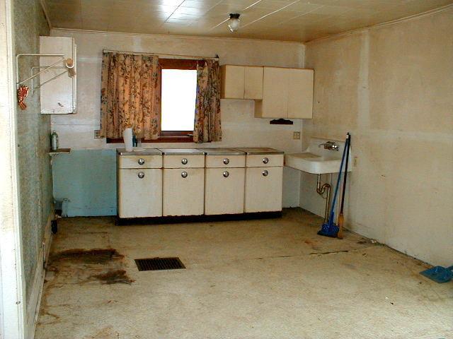 5574 Iris Road Ludington, MI 49431 - Photo 7 of 8 Additional Photo
