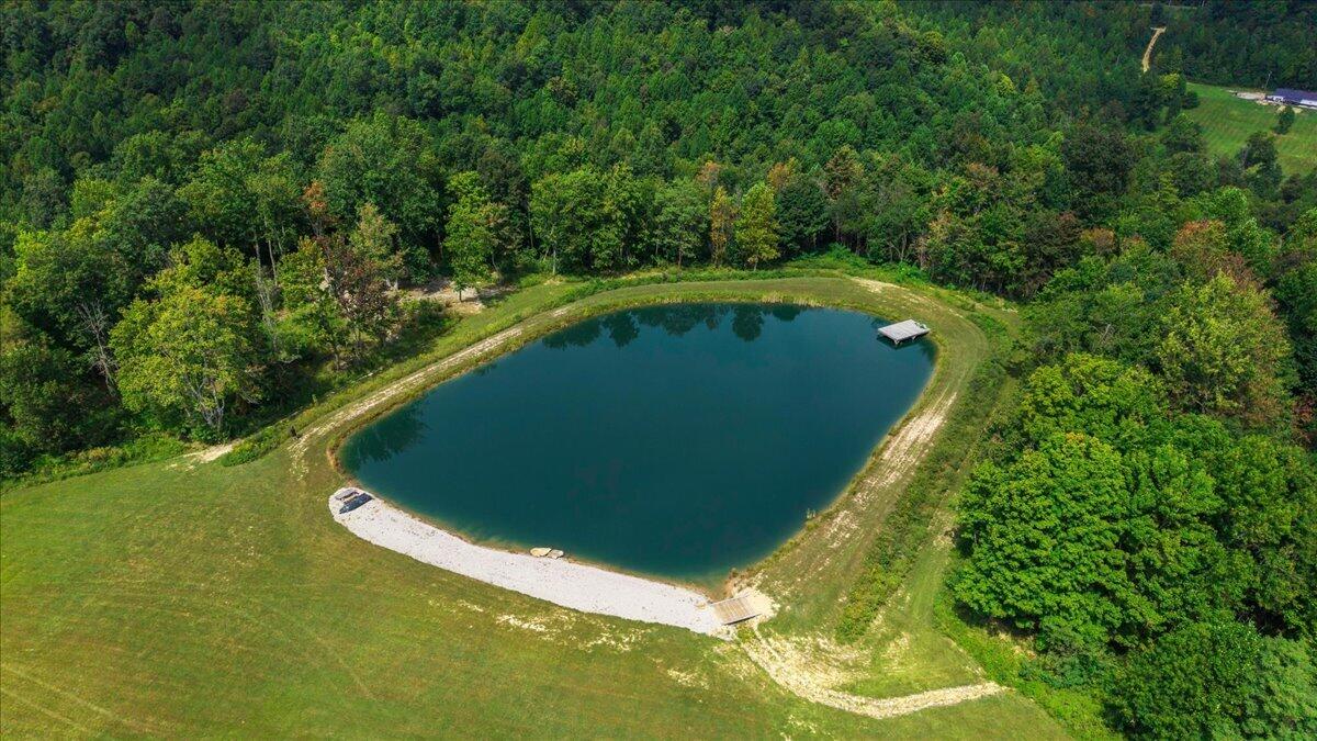 9653 McKee Road Irvine, KY 40336 - Photo 59 of 62 59-DJI_20260908133016_0030_D