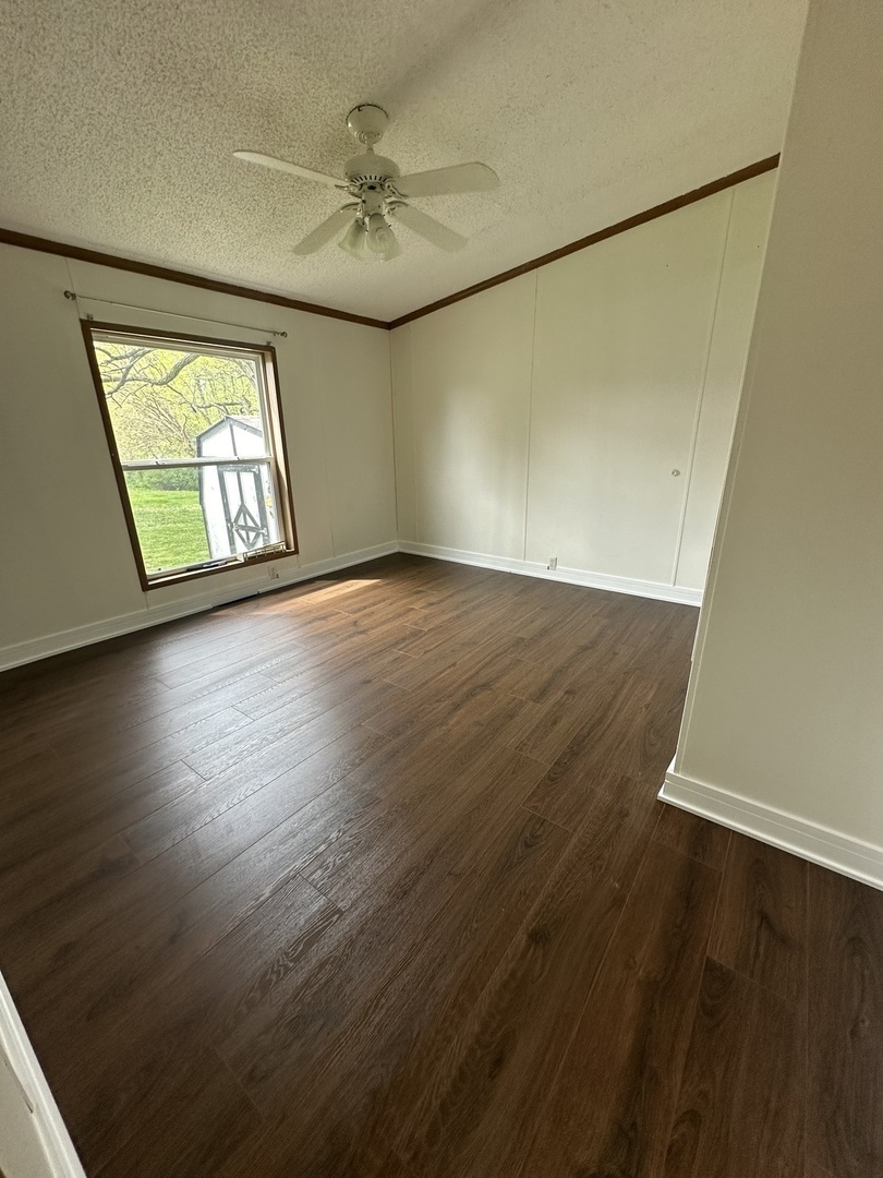 252 Blackthorn Road Matteson, IL 60443 - Photo 14 of 29 Gallery Image 14