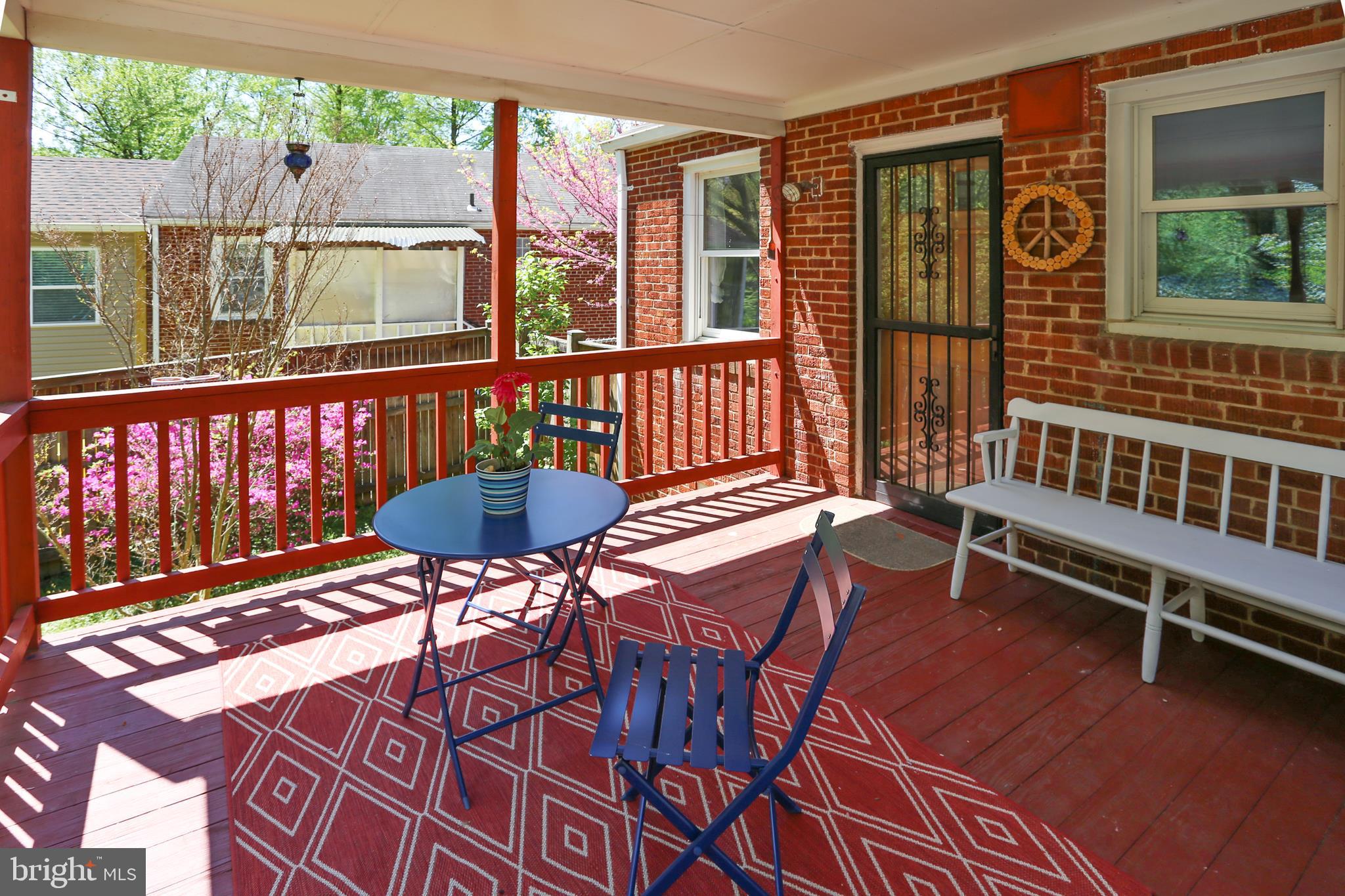 10703 Malone Street Silver Spring, MD 20902 - Photo 22 of 31 Awesome Porch
