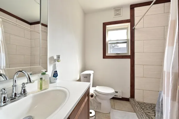 $184,900 | 101 Lakeview Boulevard, Coleraine, MN 55722