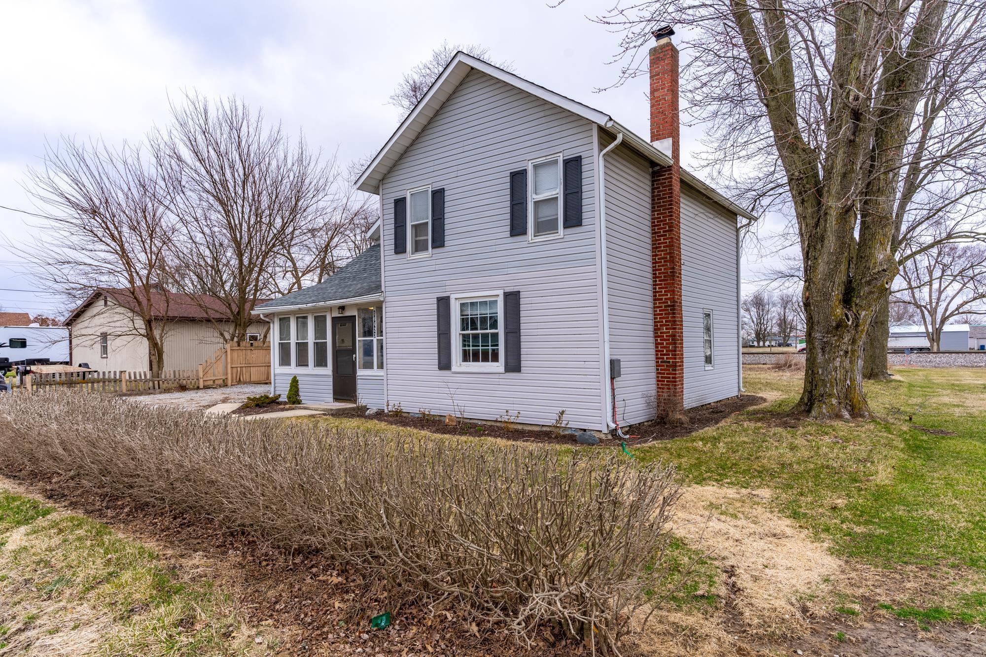 16423 Weaver Street Yoder, IN 46798 - Photo 2 of 23 Gallery Image 2