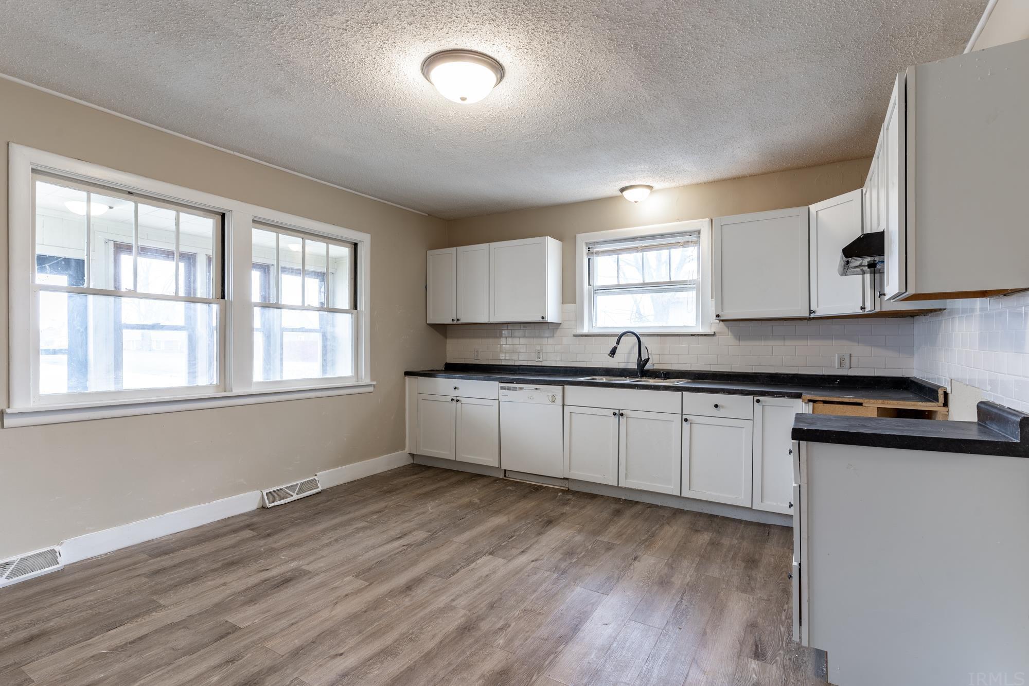 16423 Weaver Street Yoder, IN 46798 - Photo 8 of 23 Gallery Image 8