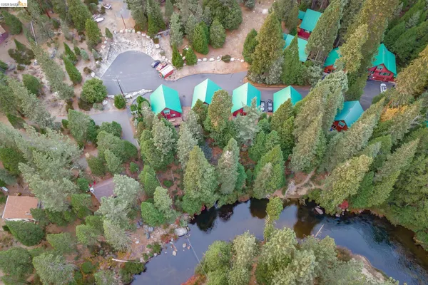 $589,999 | 28515 South Stan Court, Pinecrest, CA 95364