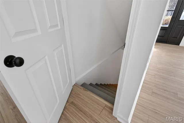 $325,000 | 5709 Portsmouth Lane, House Springs, MO 63051