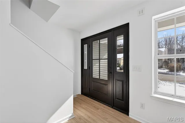 $325,000 | 5709 Portsmouth Lane, House Springs, MO 63051