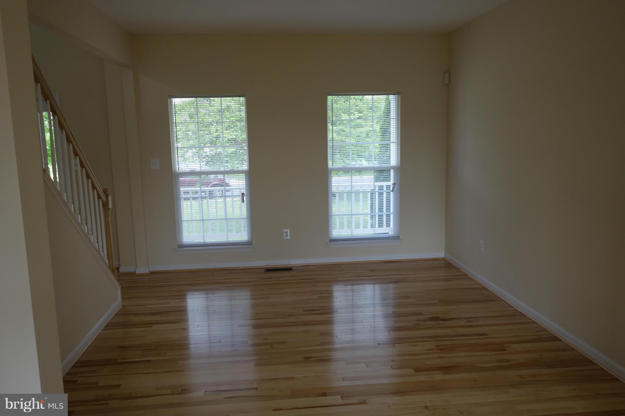 809 Deer Chase Road Culpeper, VA 22701 - Photo 11 of 30 Living Room