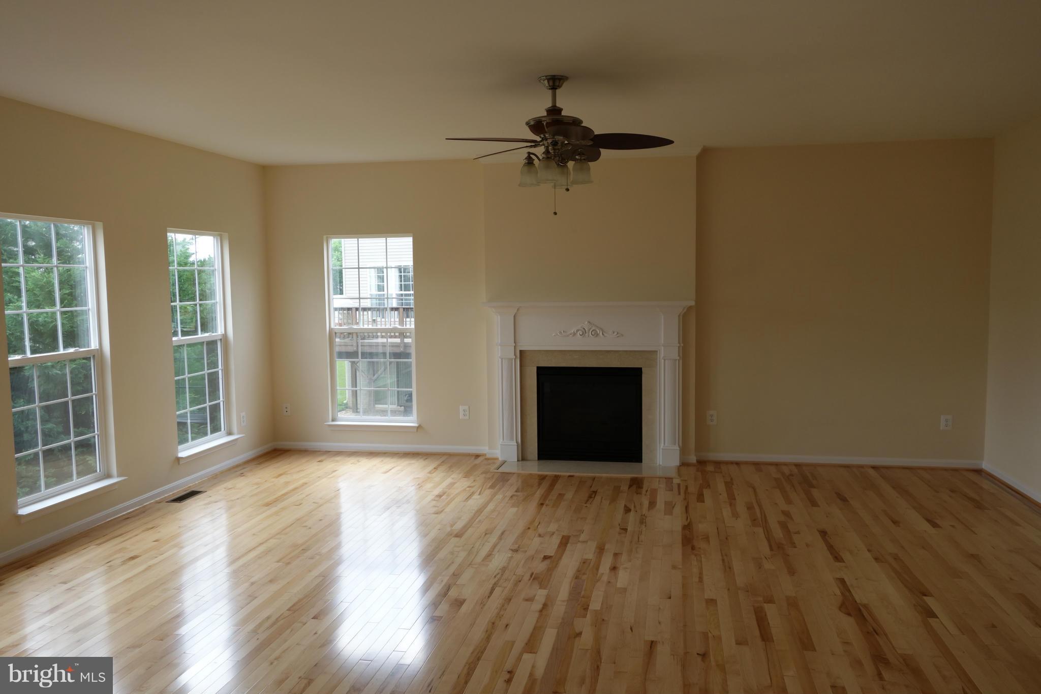 809 Deer Chase Road Culpeper, VA 22701 - Photo 17 of 30 Family Room