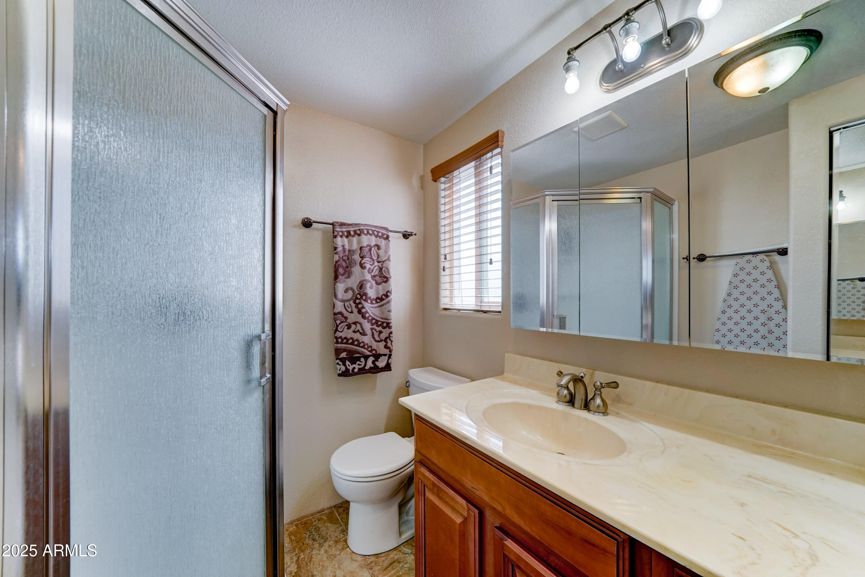 111 South Greenfield Road, Unit 547 Mesa, AZ 85206 - Photo 18 of 28 Bath off AZ Room