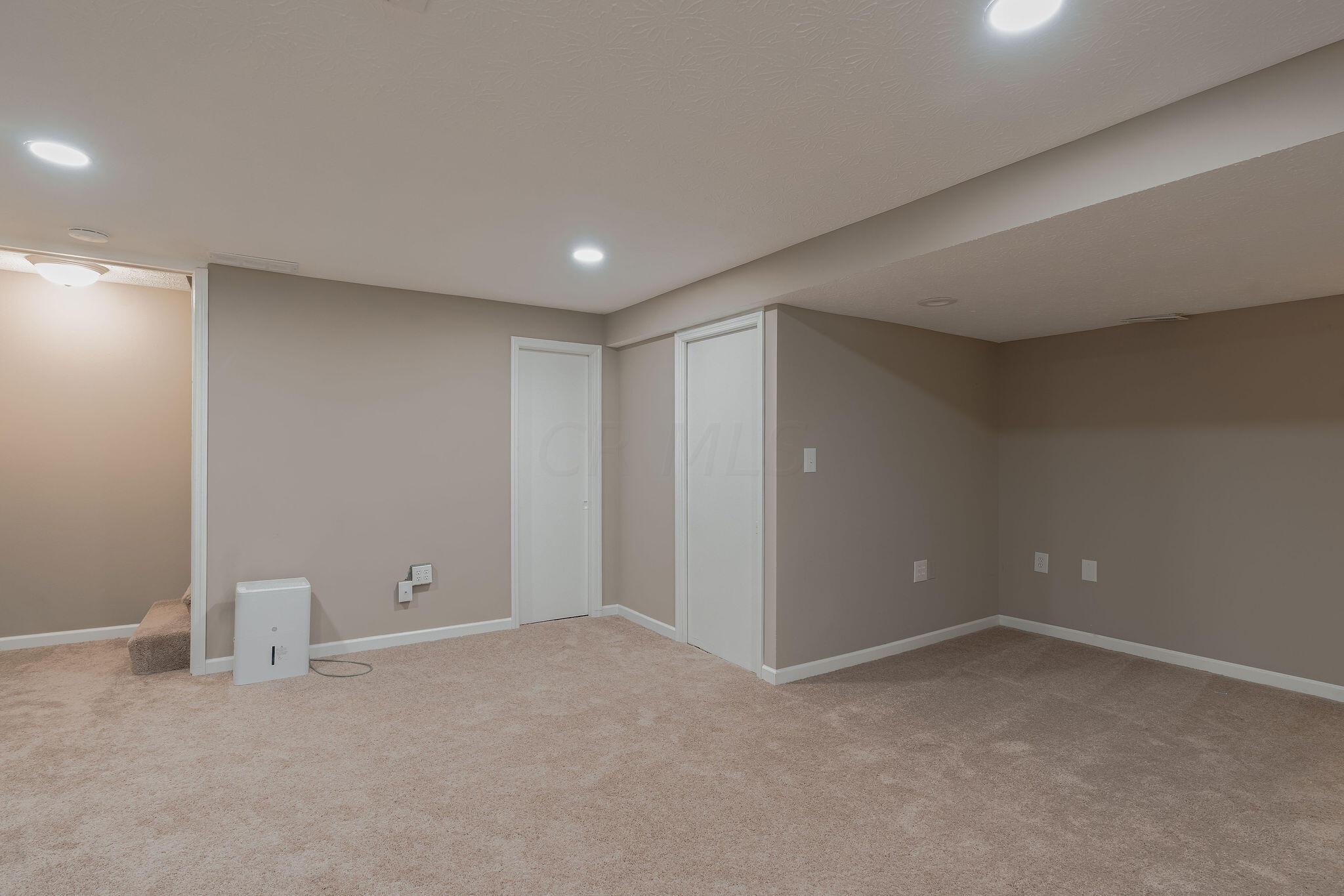 160 South Gould Road Columbus, OH 43209 - Photo 17 of 33 R1 (17)