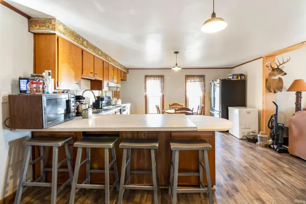 $190,000 | 684 East 225 North, Winchester, IN 47394