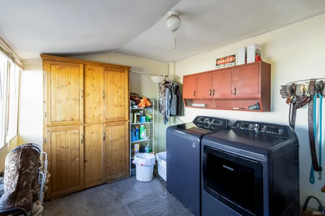 $220,000 | 684 East 225 North, Winchester, IN 47394