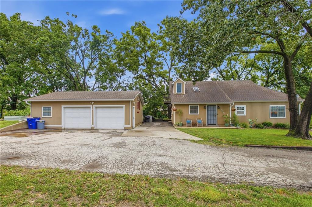 7116 Woodson Road Raytown, MO 64133 - Photo 1 of 48