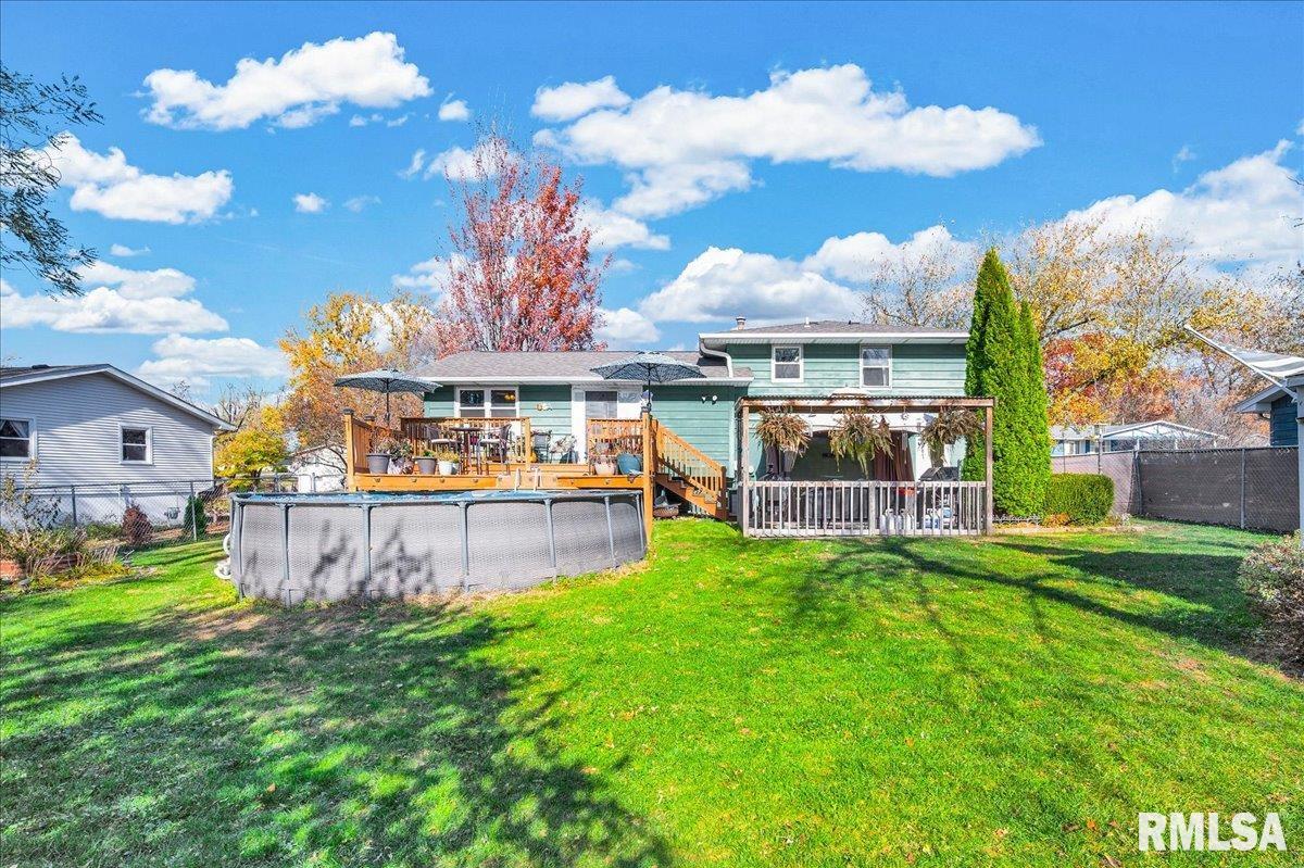 1720 West Queens Court Road Peoria, IL 61614 - Photo 24 of 39