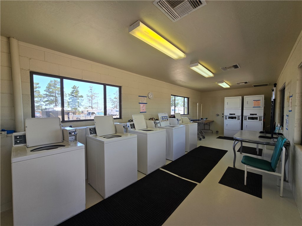 4950 Apache Road, Unit 42 Golden Valley, AZ 86413 - Photo 63 of 63 Gallery Image 63