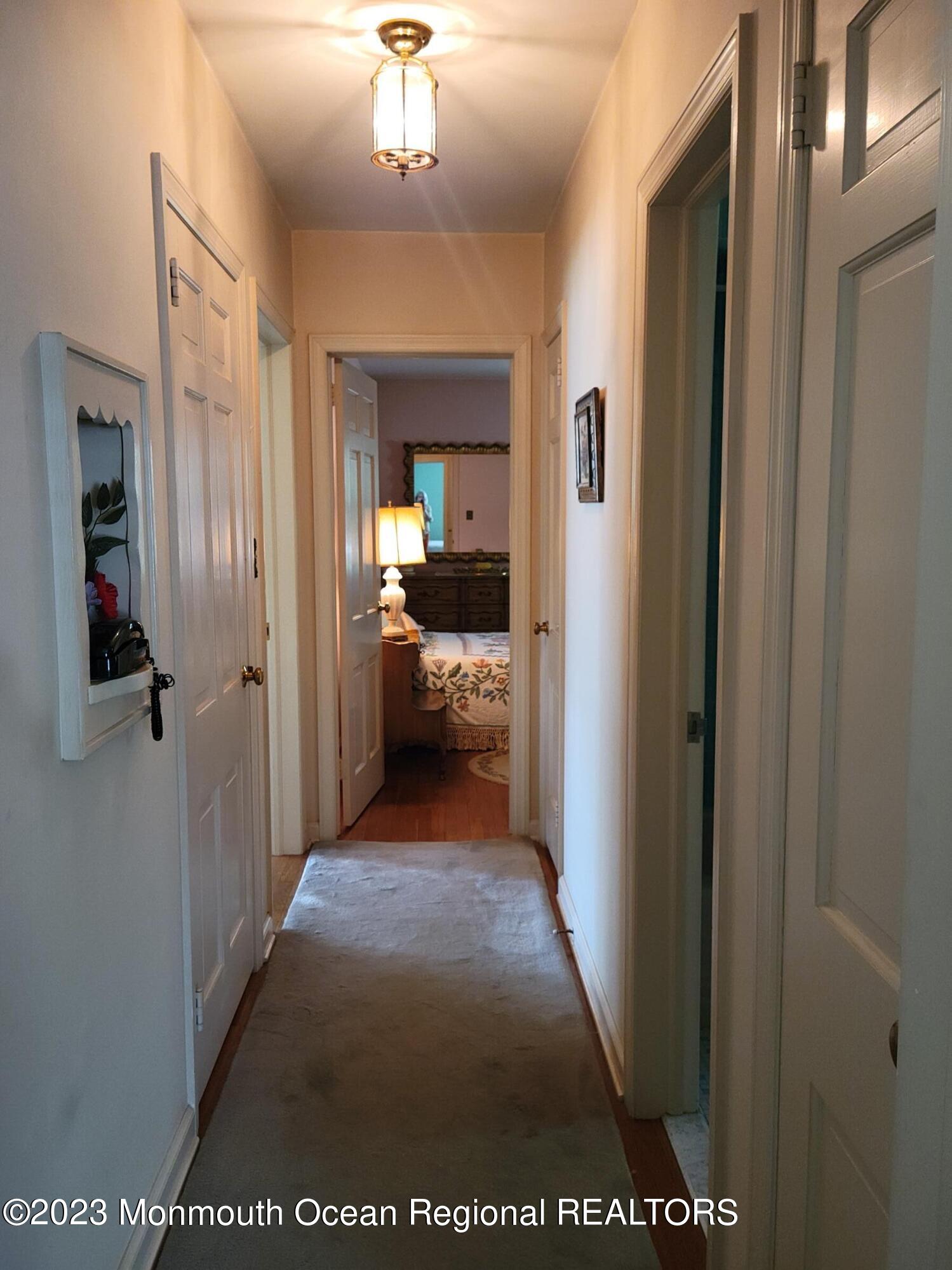 289 Broad Street Matawan, NJ 07747 - Photo 13 of 23 HALLWAY3