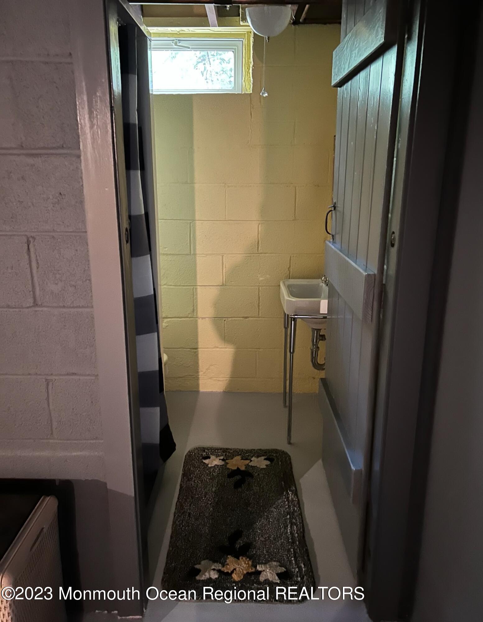 289 Broad Street Matawan, NJ 07747 - Photo 17 of 23 SECOND FULL BATH