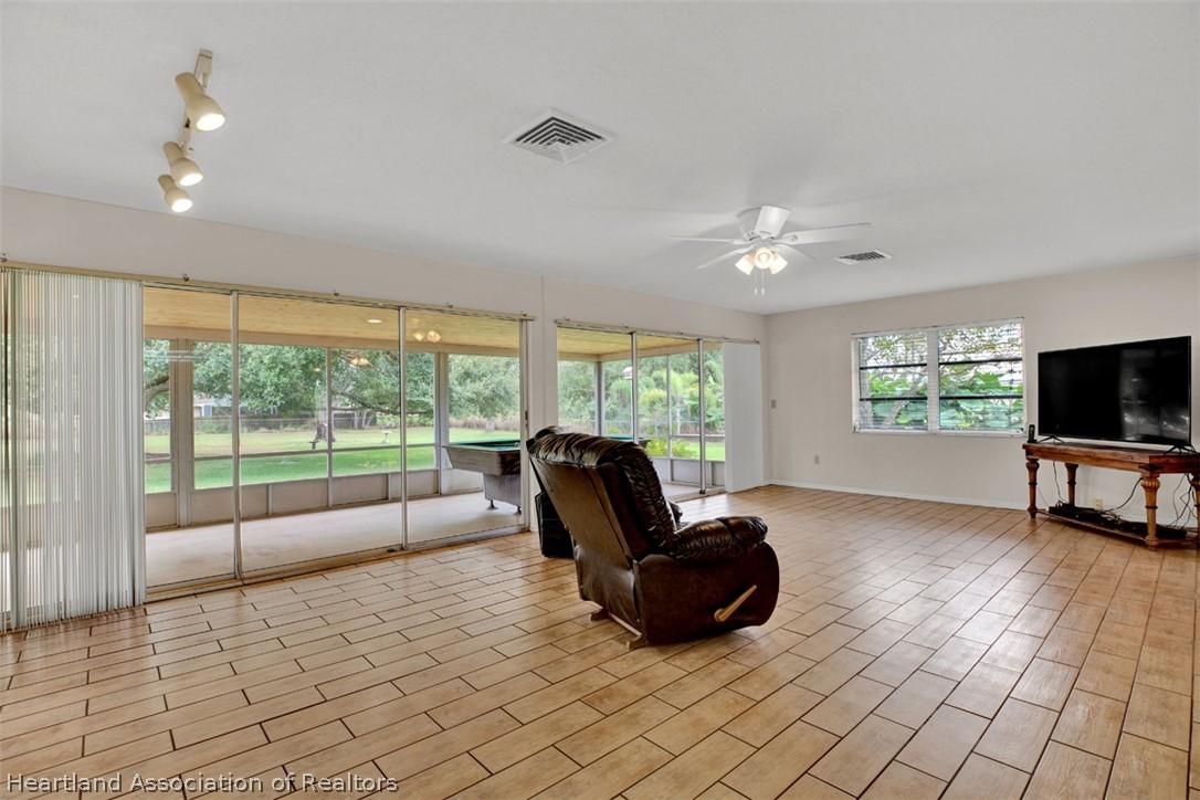 3740 Sparta Road Sebring, FL 33870 - Photo 11 of 36 Gallery Image 11