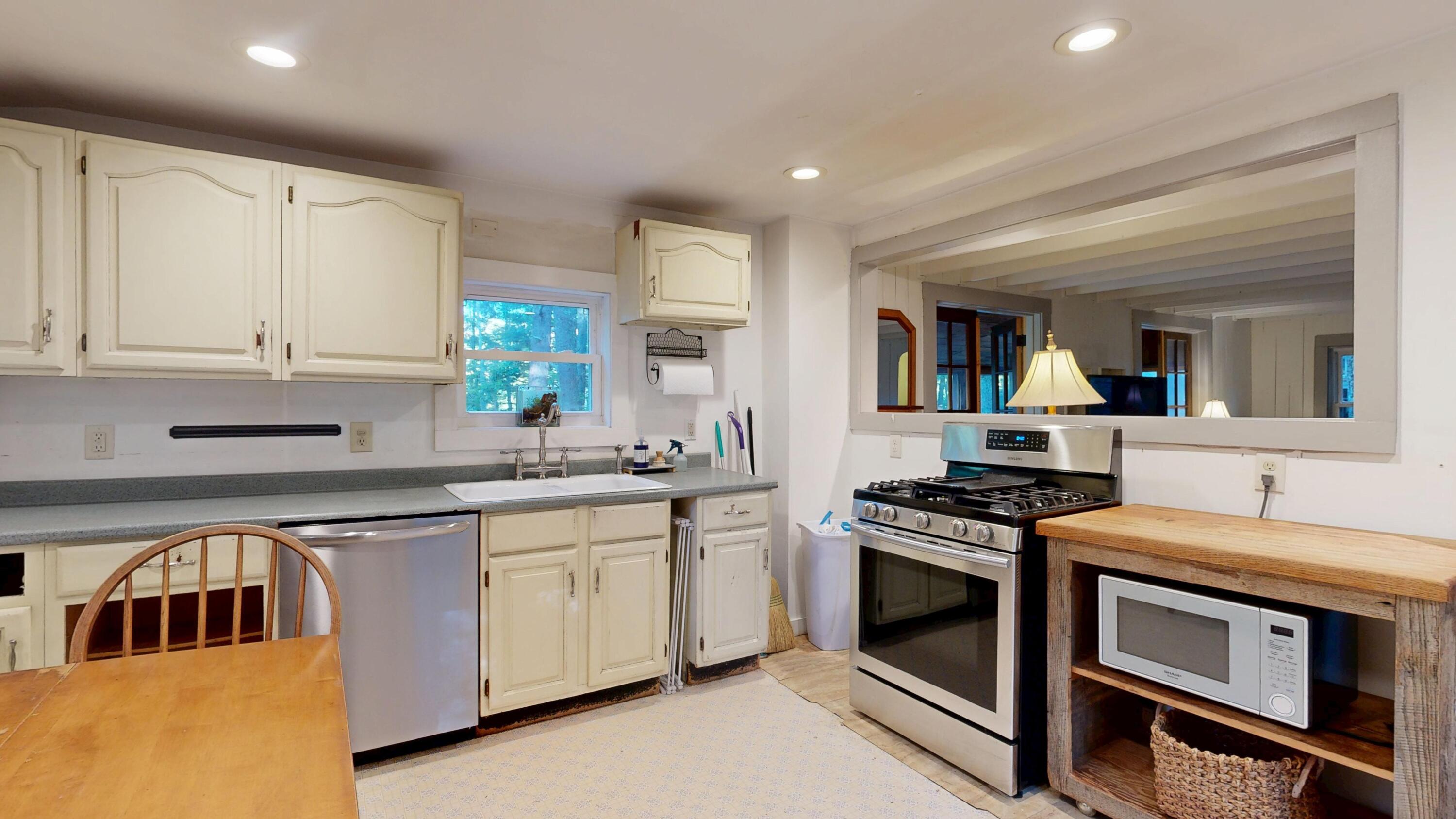 20 Spring Road Saco, ME 04072 - Photo 7 of 55 20-Spring-Road-09292025_083300