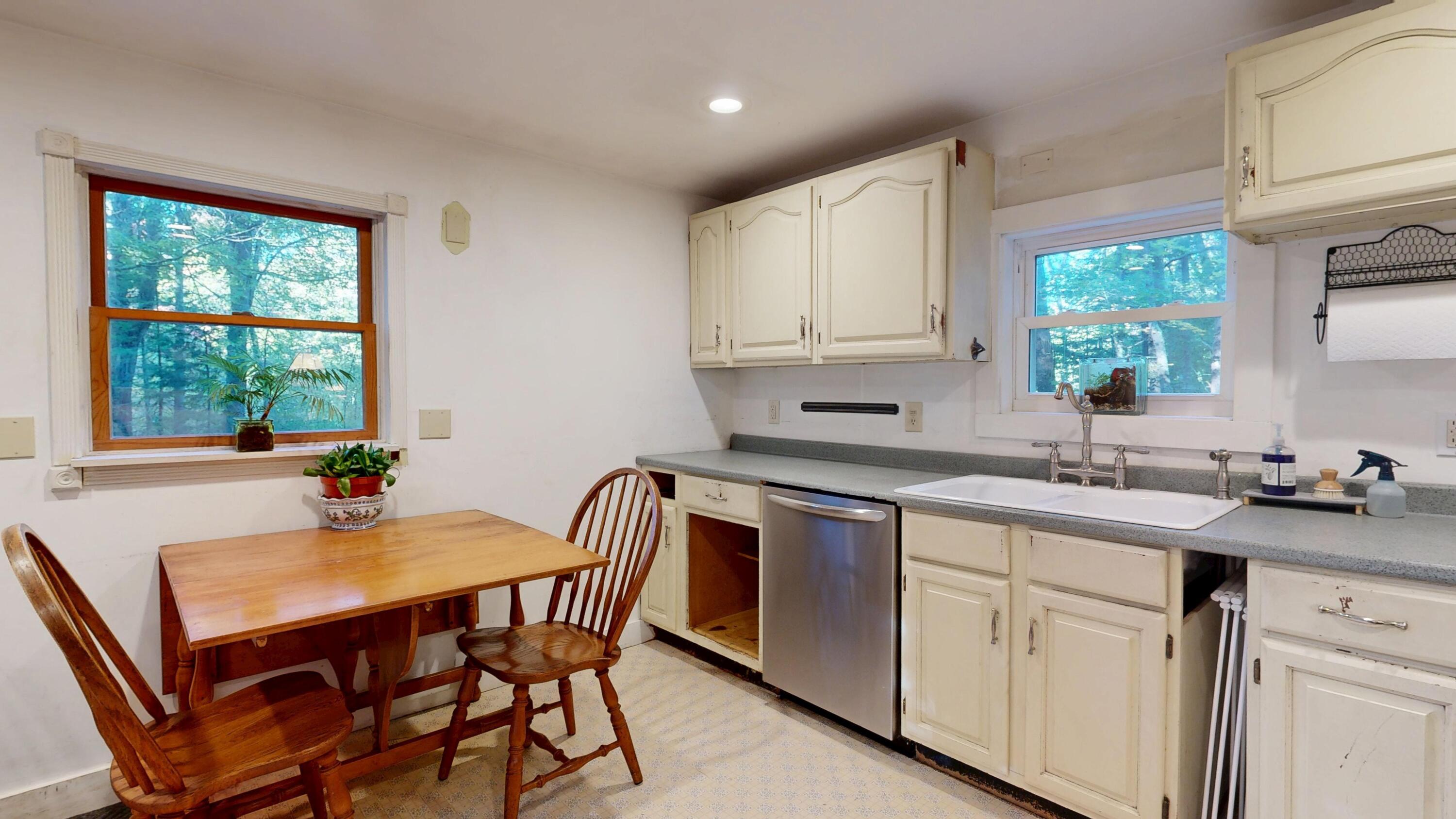 20 Spring Road Saco, ME 04072 - Photo 9 of 55 20-Spring-Road-09292025_083342