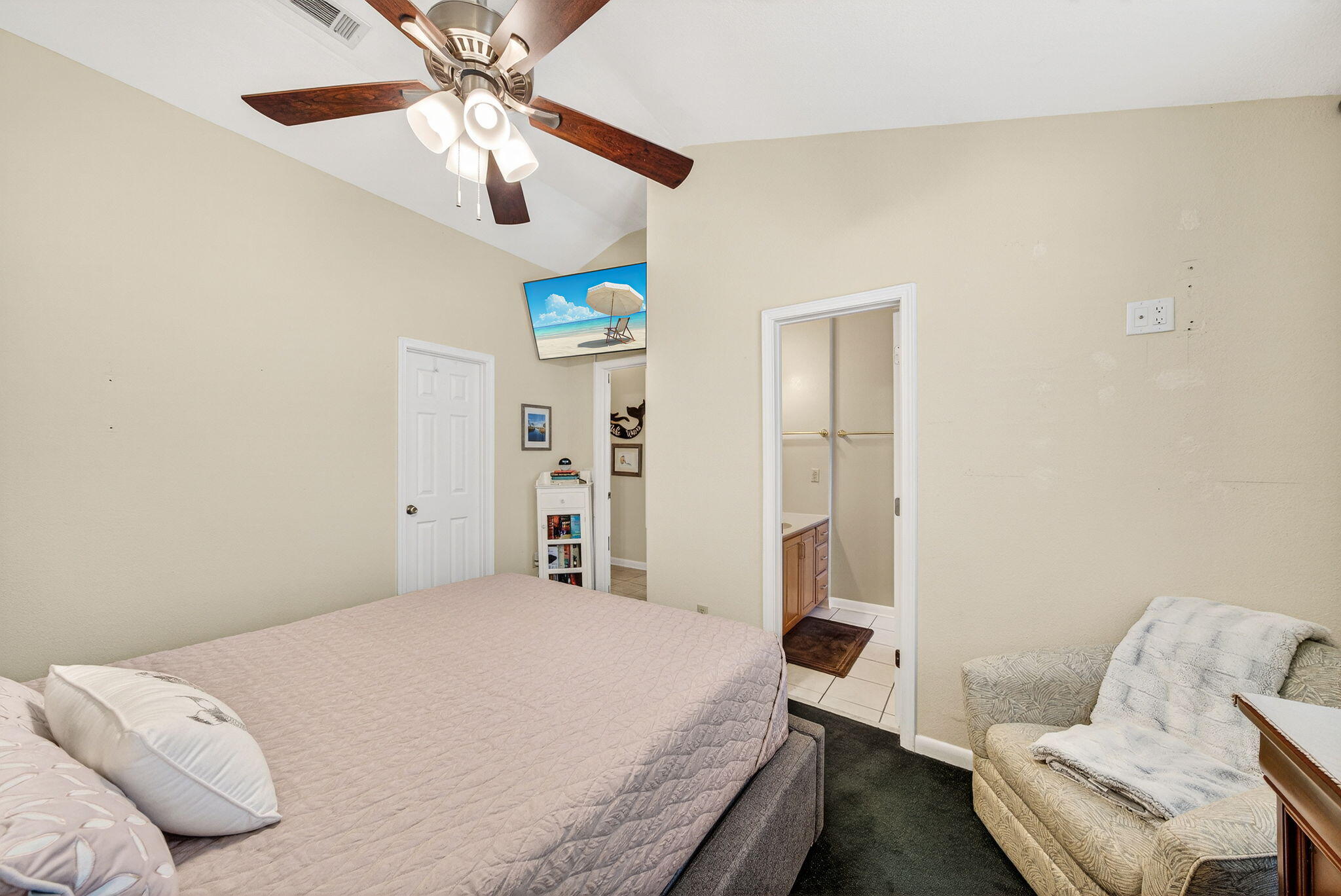 2554 Bay Grove Road Freeport, FL 32439 - Photo 18 of 51 Primary Bedroom