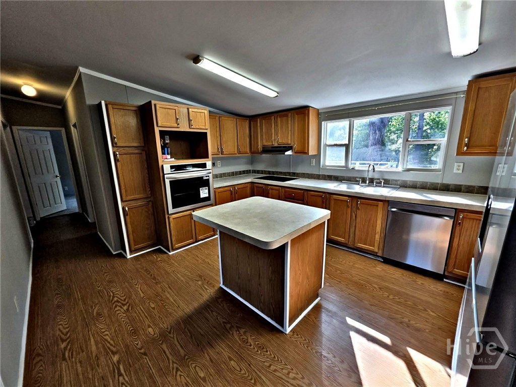 240 Lucious Drive Pembroke, GA 31321 - Photo 3 of 40