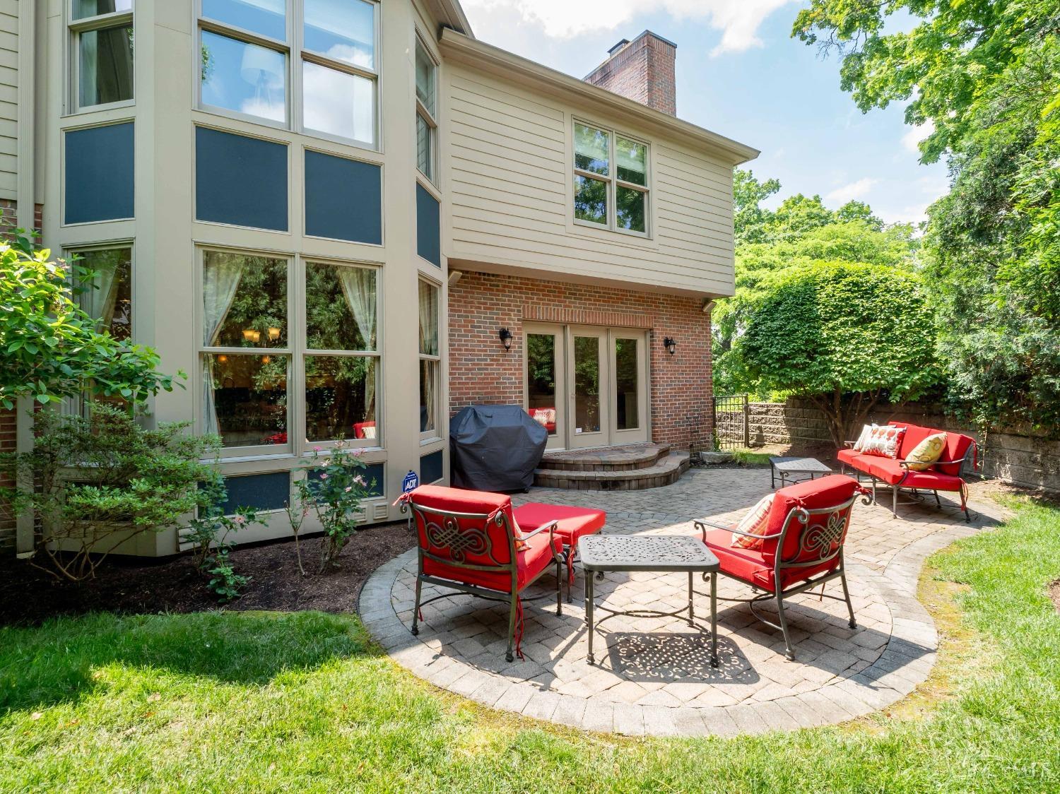 3552 Grandin Road Cincinnati, OH 45226 - Photo 36 of 40 Gallery Image 36