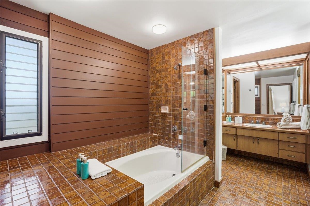 100 Ridge Road, Unit 1624 Lahaina, HI 96761 - Photo 32 of 36 Gallery Image 32