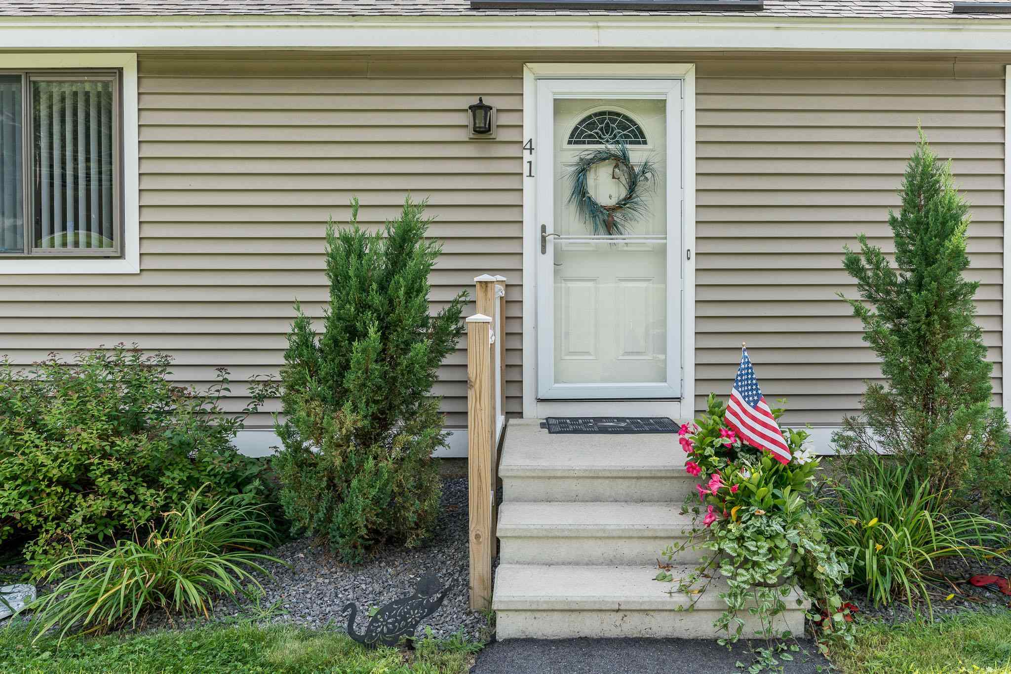 73 Old Nashua Road, Unit 41 Londonderry, NH 03053 - Photo 3 of 40 Gallery Image 3